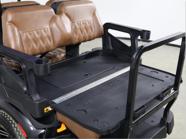 2026 E-Z-GO® Express 4 Touring STL 13.5 HP EFI Gas Golf Cart - Image 7