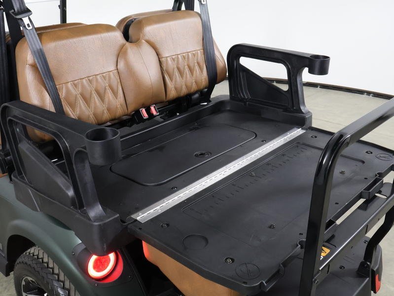 2026 E-Z-GO® RXV 4 Touring STL ELiTE Lithium 4-Passenger Luxury Golf Cart - Image 12