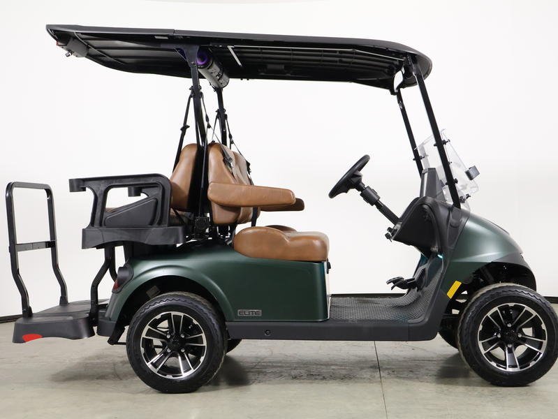 2026 E-Z-GO® RXV 4 Touring STL ELiTE Lithium 4-Passenger Luxury Golf Cart - Image 17