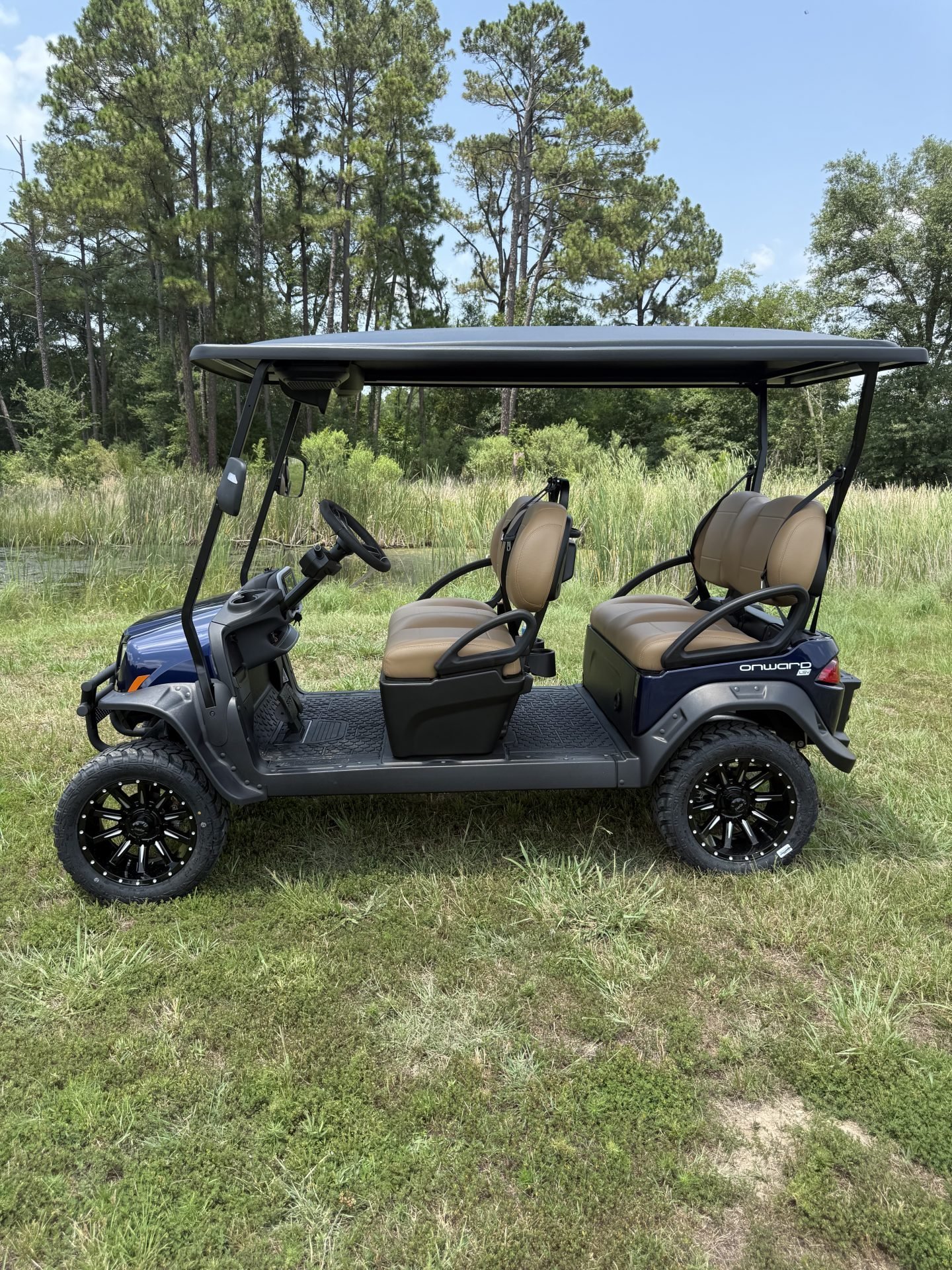 2027 Club Car Onward 4 Forward LSV 4-Passenger Lithium | Blue