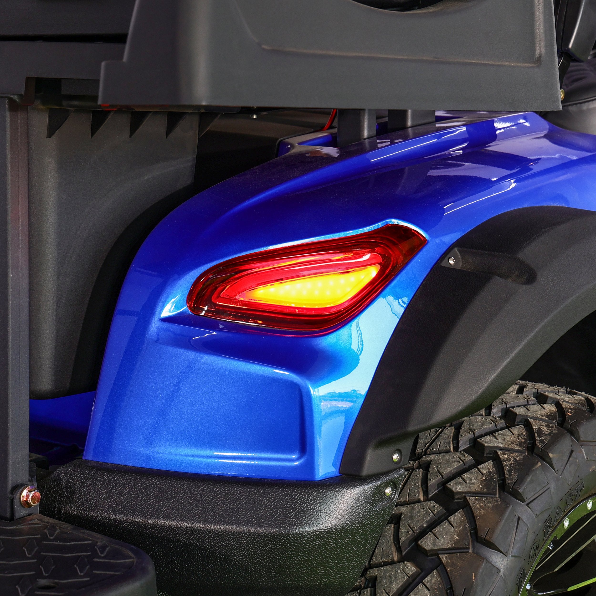 MMC Golf Carts 2026 4 Seater MMC ME+ Sapphire Sprint Electric Golf Cart With 72V Lithium Battery - Image 4