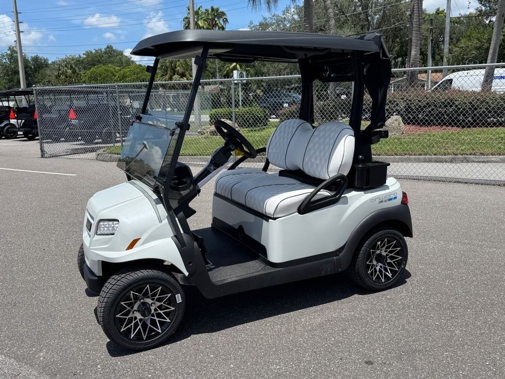 2027 Club Car Onward 2 Passenger XR Lithium Golf Cart - Image 11