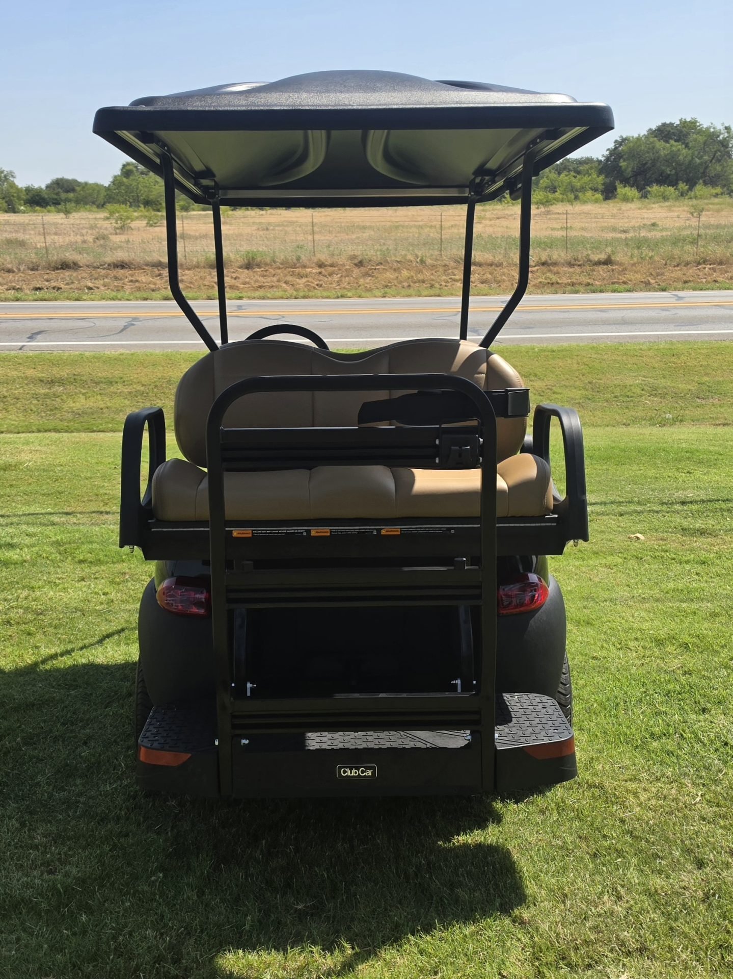 2027 Club Car Onward 4-Passenger Gas Golf Cart - Image 4