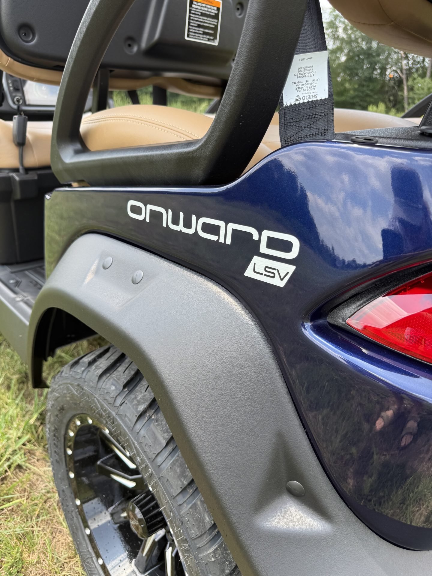 2027 Club Car Onward 4 Forward LSV 4-Passenger Lithium | Blue - Image 7