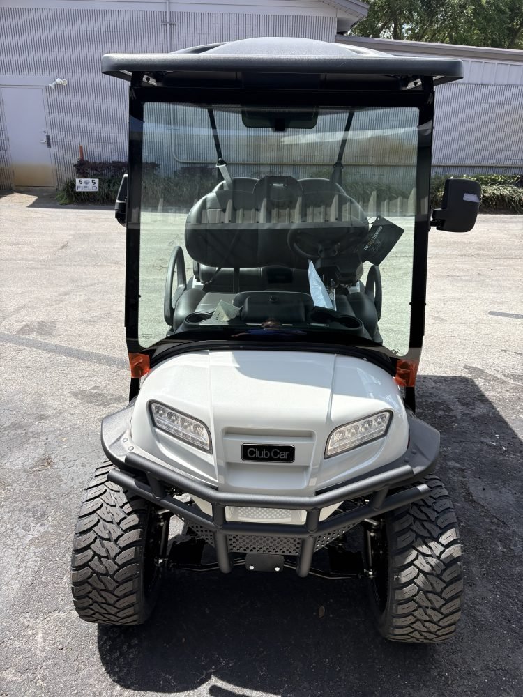2027 Club Car Onward 4 Forward LSV 4-Passenger Lithium - Image 4